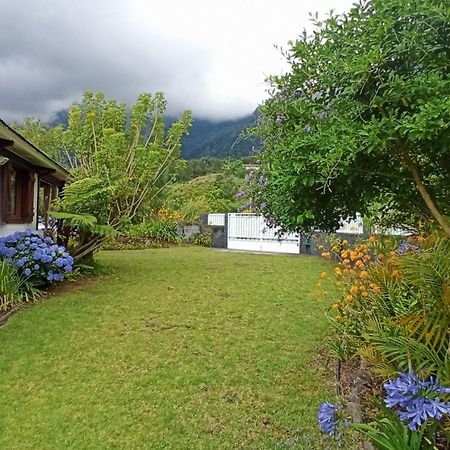 La Caz'Anna Villa Cilaos Exterior photo